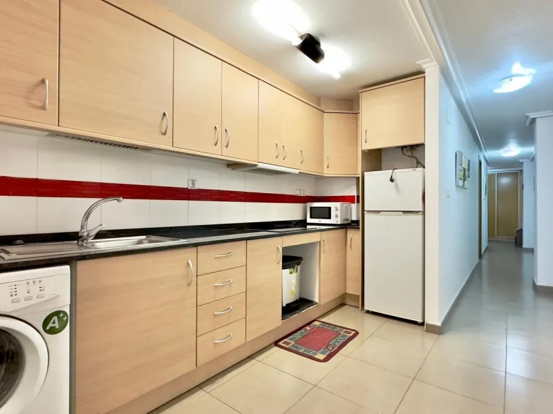 EXCLUSIVE 2-BEDROOM, 1-BATHROOM APARTMENT IN THE CENTER OF TORREVIEJA