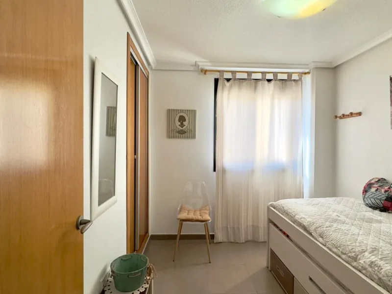 EXCLUSIVE 2-BEDROOM, 1-BATHROOM APARTMENT IN THE CENTER OF TORREVIEJA