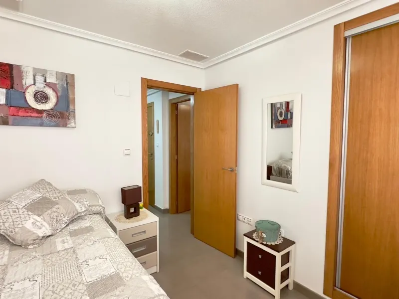 EXCLUSIVE 2-BEDROOM, 1-BATHROOM APARTMENT IN THE CENTER OF TORREVIEJA