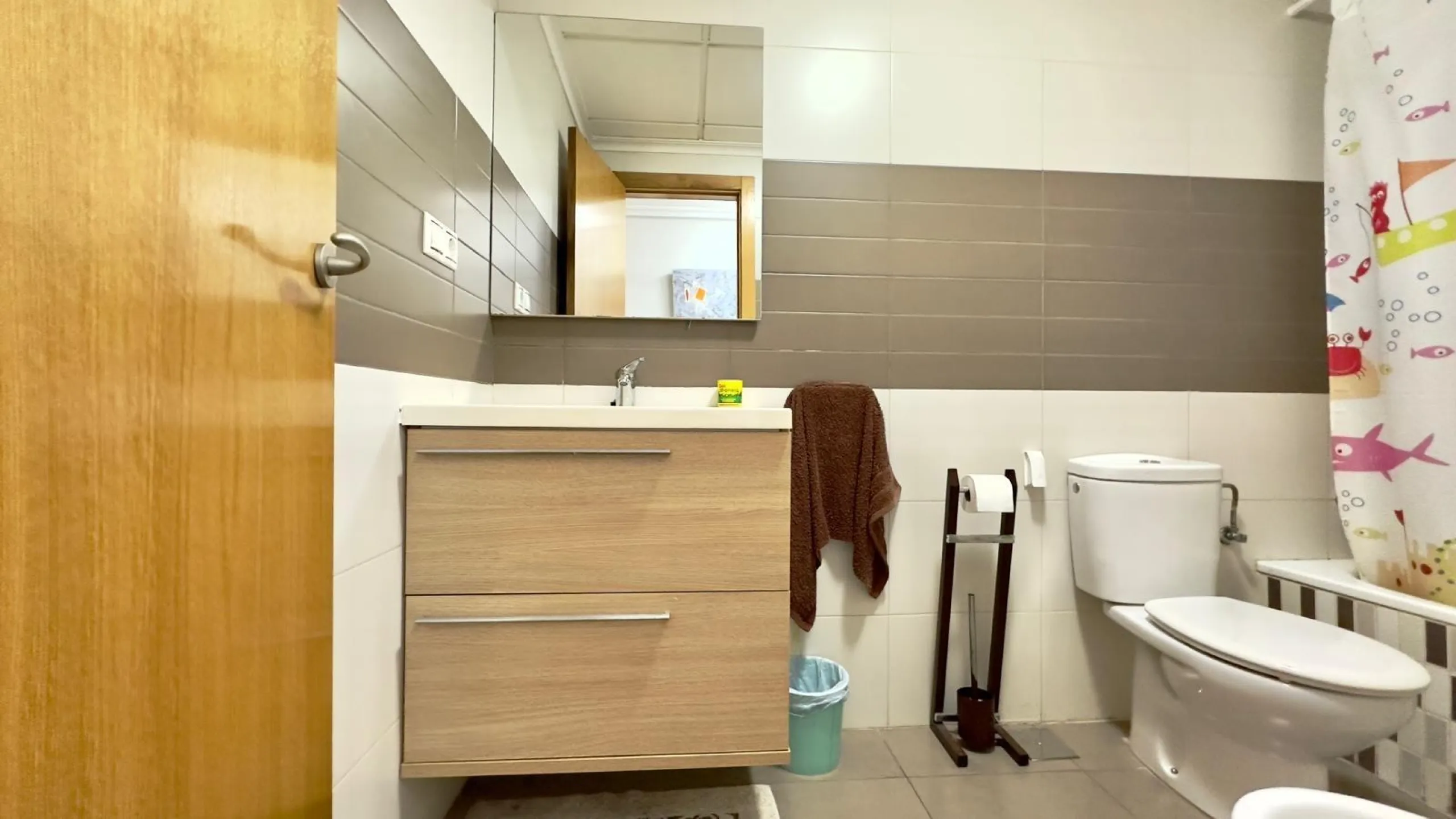 EXCLUSIVE 2-BEDROOM, 1-BATHROOM APARTMENT IN THE CENTER OF TORREVIEJA