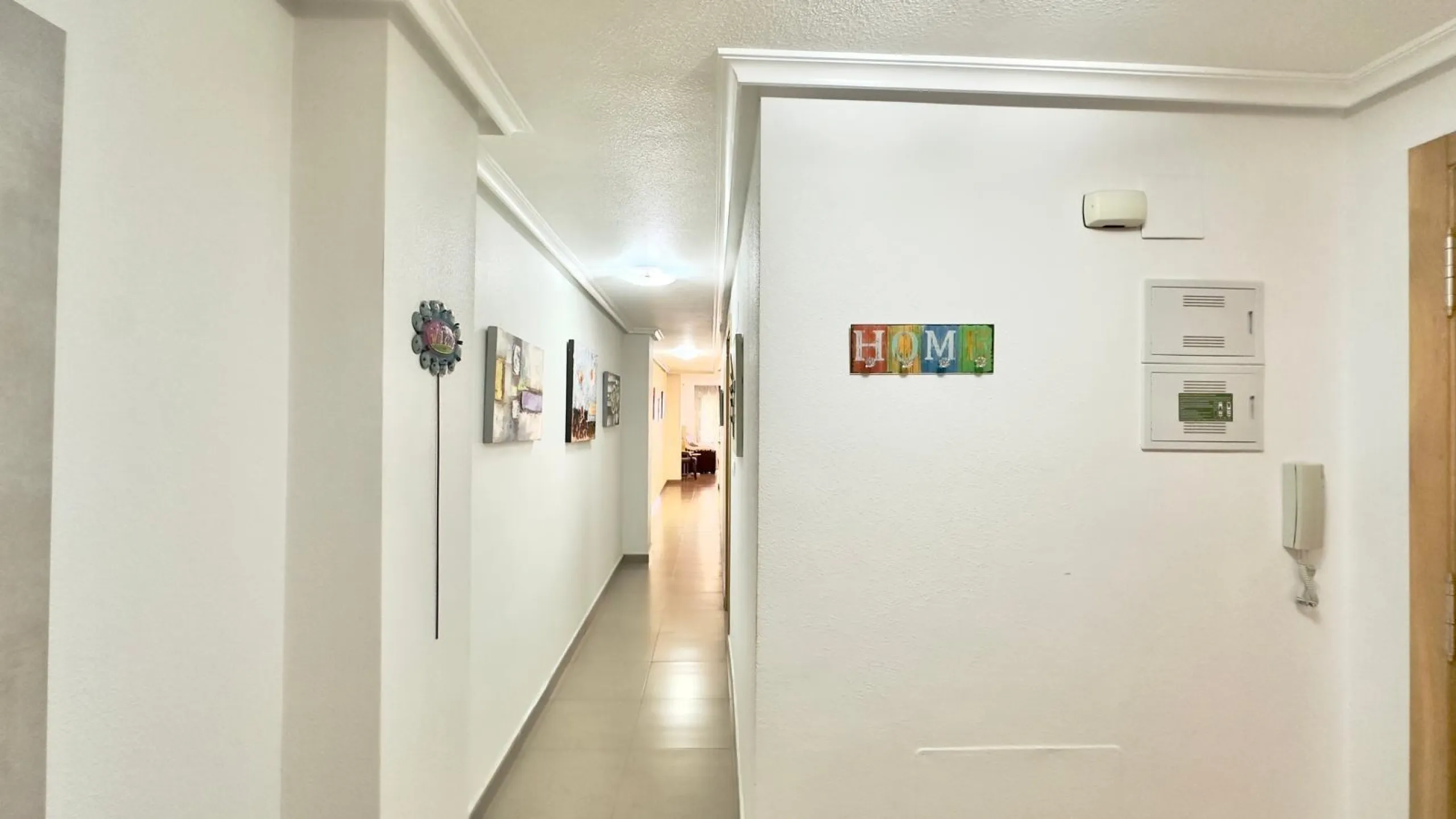 EXCLUSIVE 2-BEDROOM, 1-BATHROOM APARTMENT IN THE CENTER OF TORREVIEJA