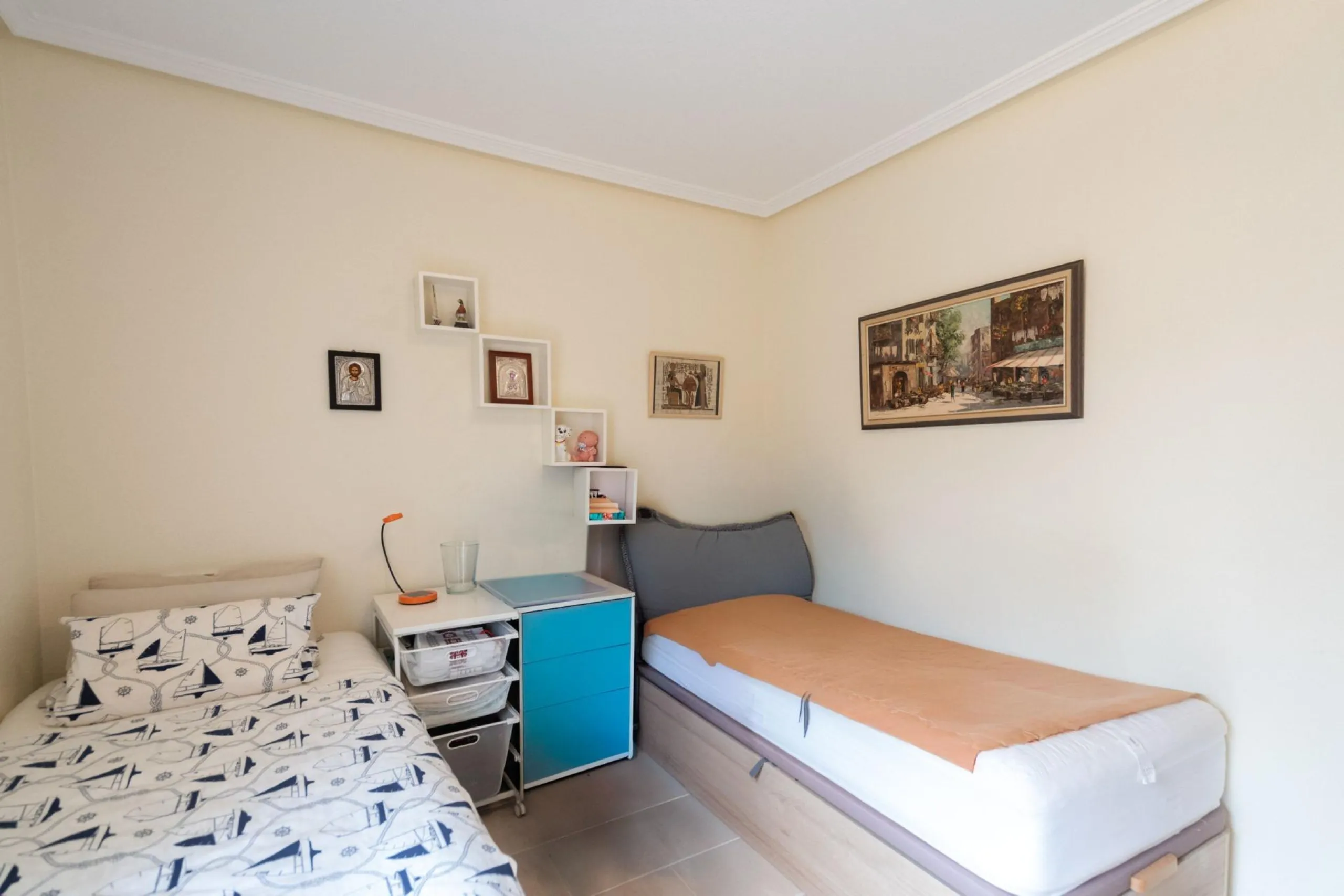 SEMI-DETACHED HOUSE IN VILLAMARTIN WITH 2 BEDROOMS, 2 BATHROOMS, SWIMMING POOL, JACUZZI AND SAUNA