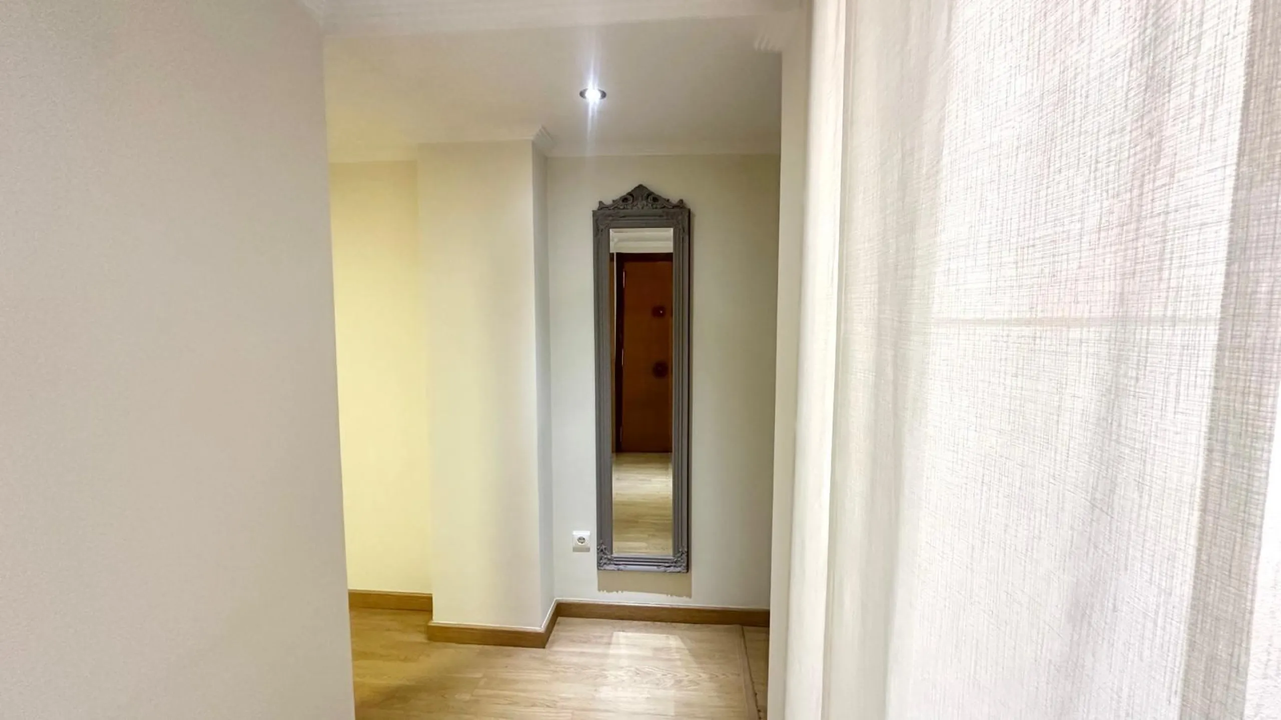 КВАРТИРА В ЛА МАТА, ЮЖНАЯ ОРИЕНТАЦИЯ, 2 СПАЛЬНИ, 2 ВАННЫЕ КОМНАТЫ
