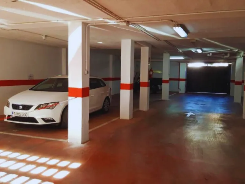 Exklusive renovierte Wohnung mit zwei Schlafzimmern in einer renommierten Hotelanlage in Nueva Andalucía, Marbella