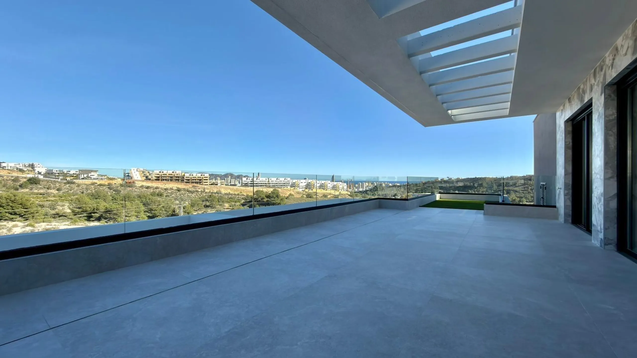 🌅 Apartamento Deluxe de obra nueva con vistas al mar en Balcón de Finestrat