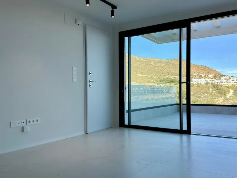 🌅 Apartamento Deluxe de obra nueva con vistas al mar en Balcón de Finestrat