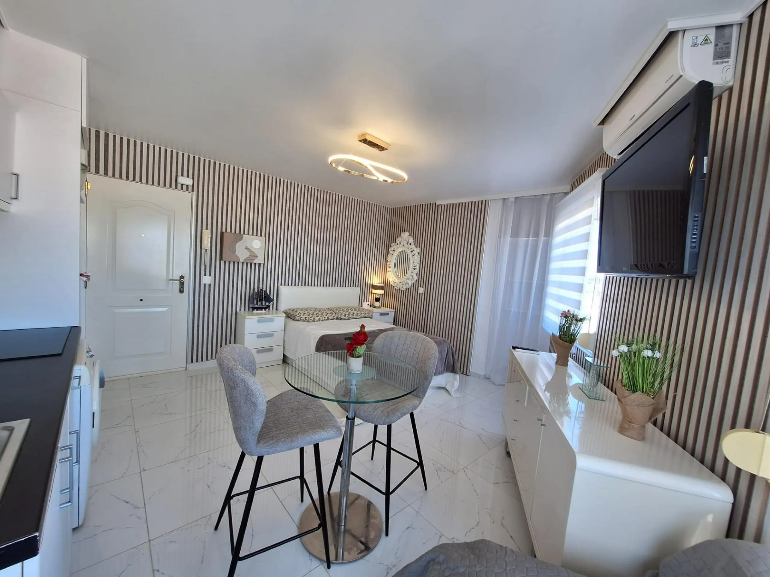 Modern studio in Torrevieja, ideal for enjoying the sea