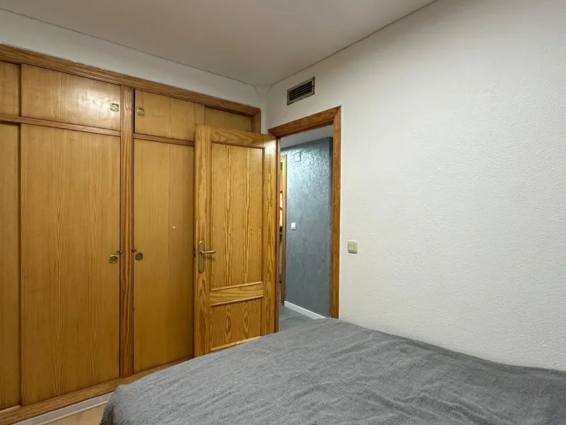 MAGNIFICENT APARTMENT IN JARDIN BOTANICO URBANIZATION. COMMUNAL POOL. PARKING INCLUDED. 3 BEDROOMS. 1 BATHROOM. 104 M2