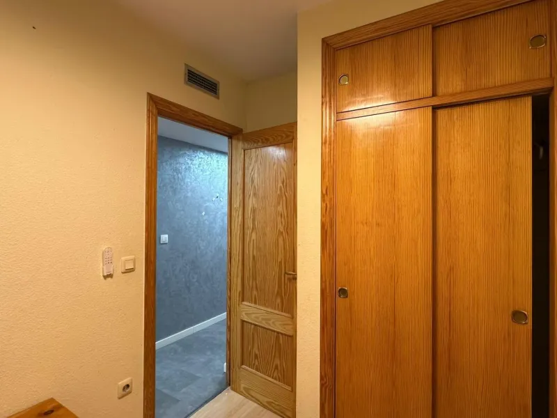 MAGNIFICENT APARTMENT IN JARDIN BOTANICO URBANIZATION. COMMUNAL POOL. PARKING INCLUDED. 3 BEDROOMS. 1 BATHROOM. 104 M2