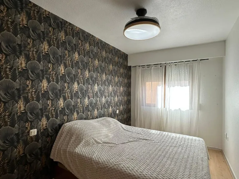 MAGNIFICENT APARTMENT IN JARDIN BOTANICO URBANIZATION. COMMUNAL POOL. PARKING INCLUDED. 3 BEDROOMS. 1 BATHROOM. 104 M2