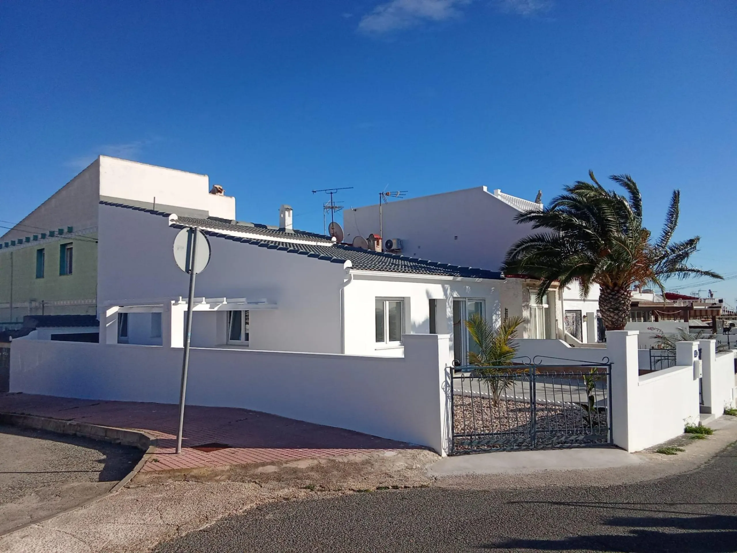 CIUDAD QUESADA NUEVO A ESTRENAR 249.000€