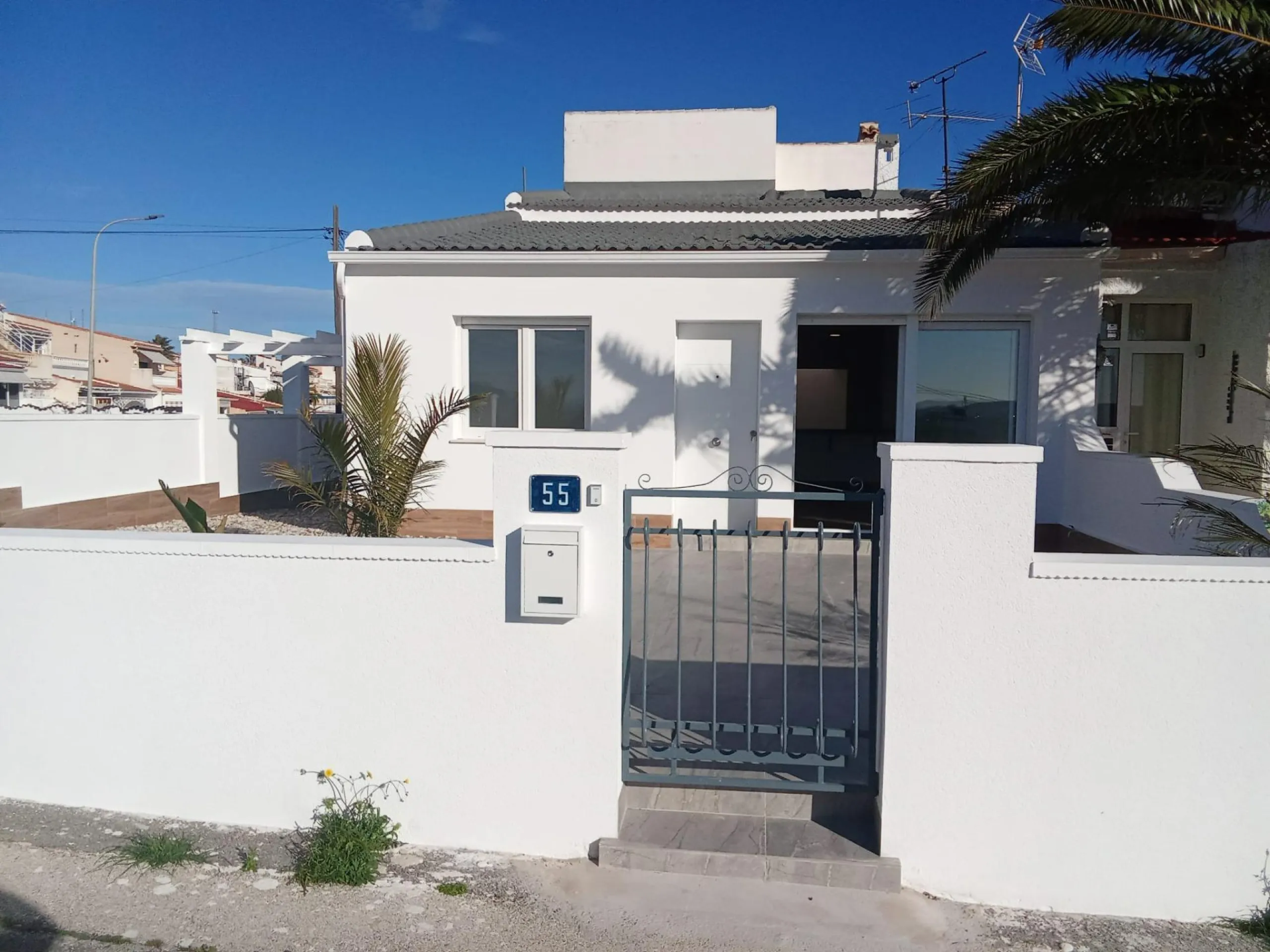 CIUDAD QUESADA NUEVO A ESTRENAR 249.000€