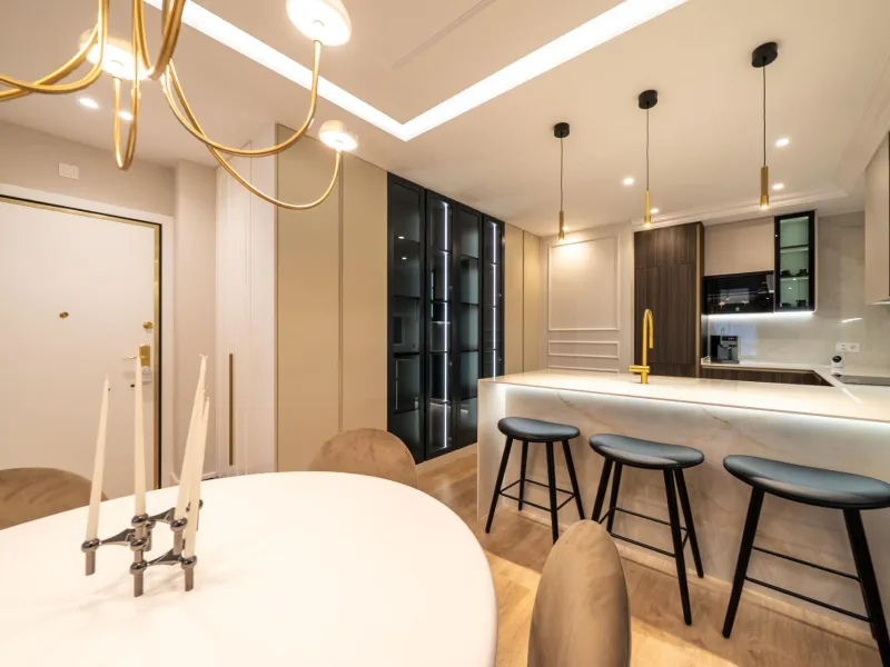 PISO REFORMADO CON TERRAZA Y GARAJE EN CASTELLANA – BARRIO DE SALAMANCA