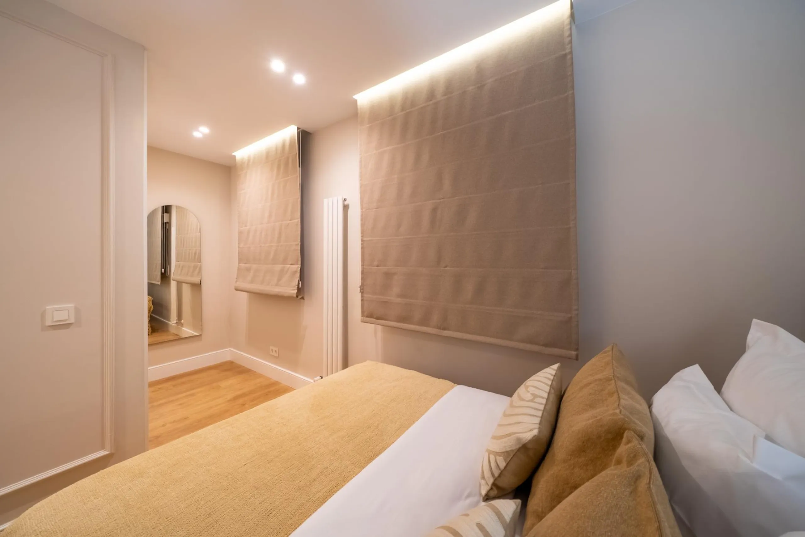 PISO REFORMADO CON TERRAZA Y GARAJE EN CASTELLANA – BARRIO DE SALAMANCA