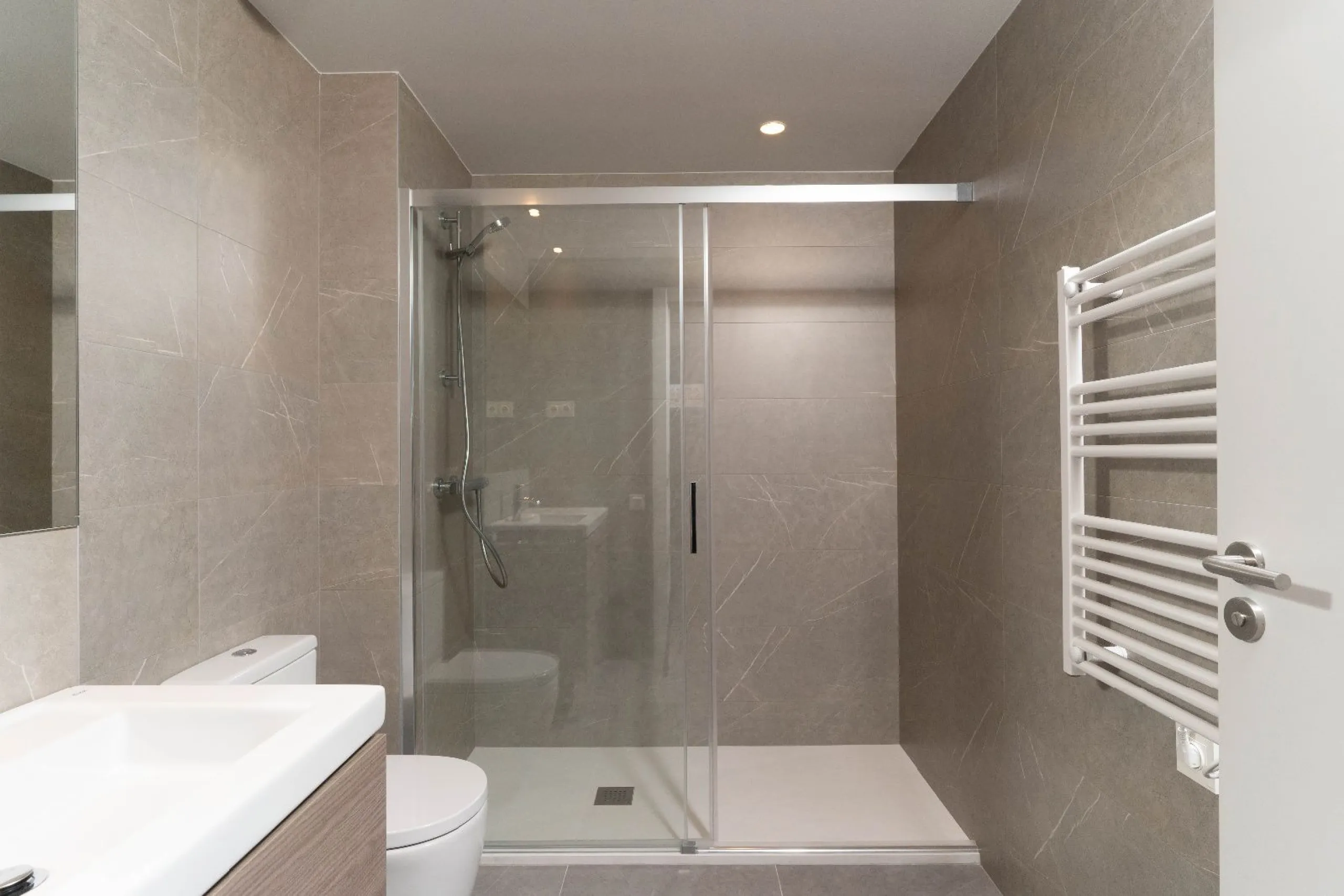 Modern Residential Complex Tres Creus Near the City Center, in Sabadell, Barcelona