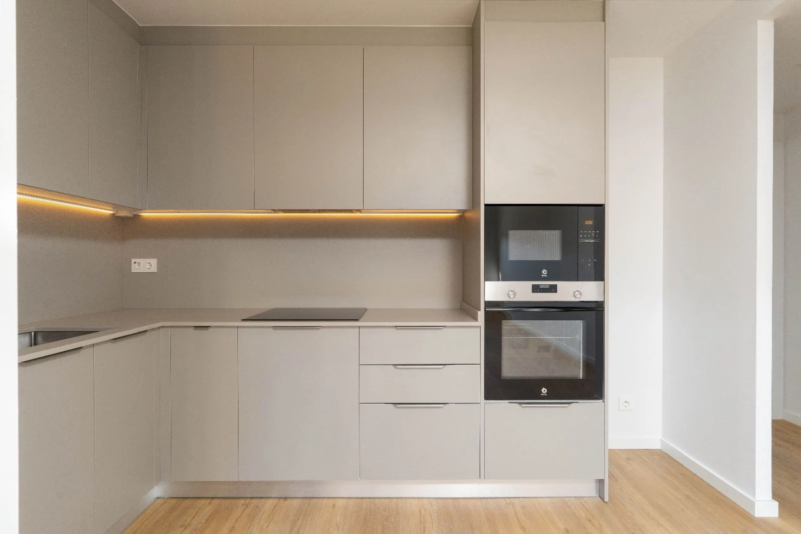Modern Residential Complex Tres Creus Near the City Center, in Sabadell, Barcelona