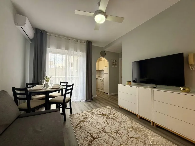 Exclusive Apartment with 1 Bedroom and 1 Bathroom, 250 m. from the Beach