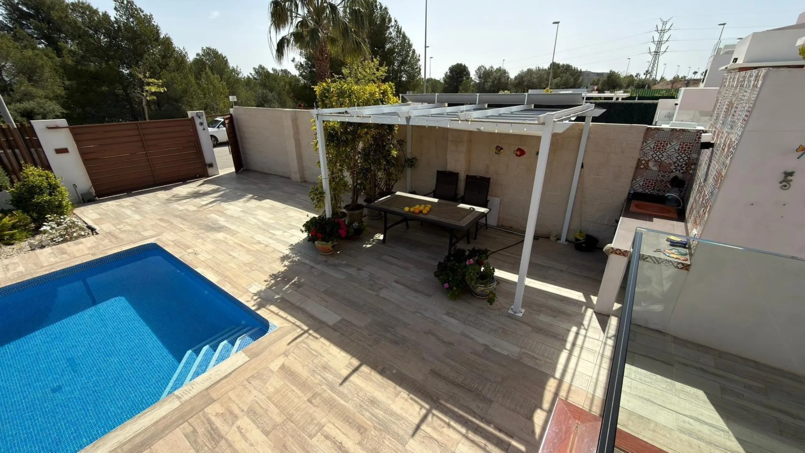 🌿 Live Between Sea and Mountains: Private Villa in a Natural Setting at the Foot of Mount Ponoig, Polop ⛰️🌊