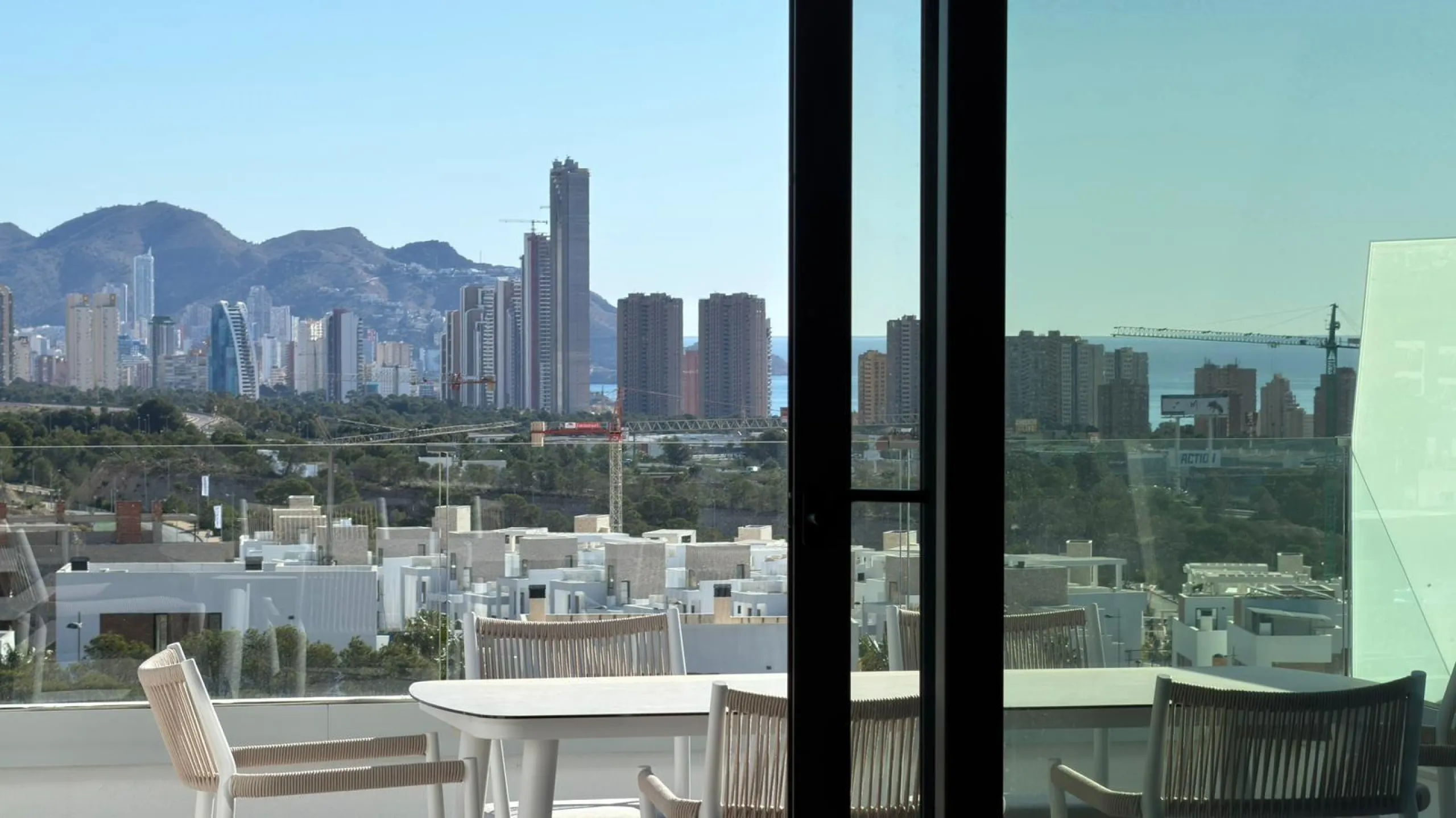 Espectacular apartamento en Camporrosso Serpentine con vistas al mar