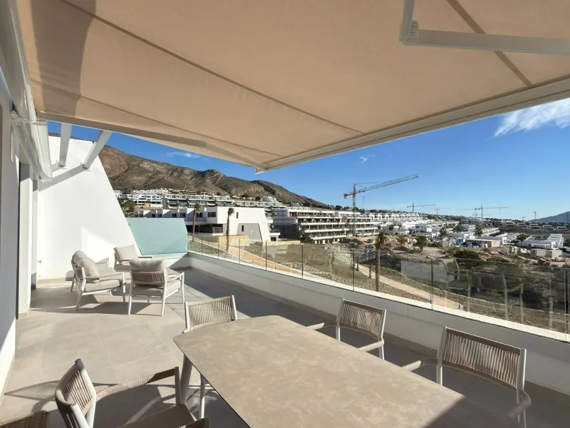 Espectacular apartamento en Camporrosso Serpentine con vistas al mar