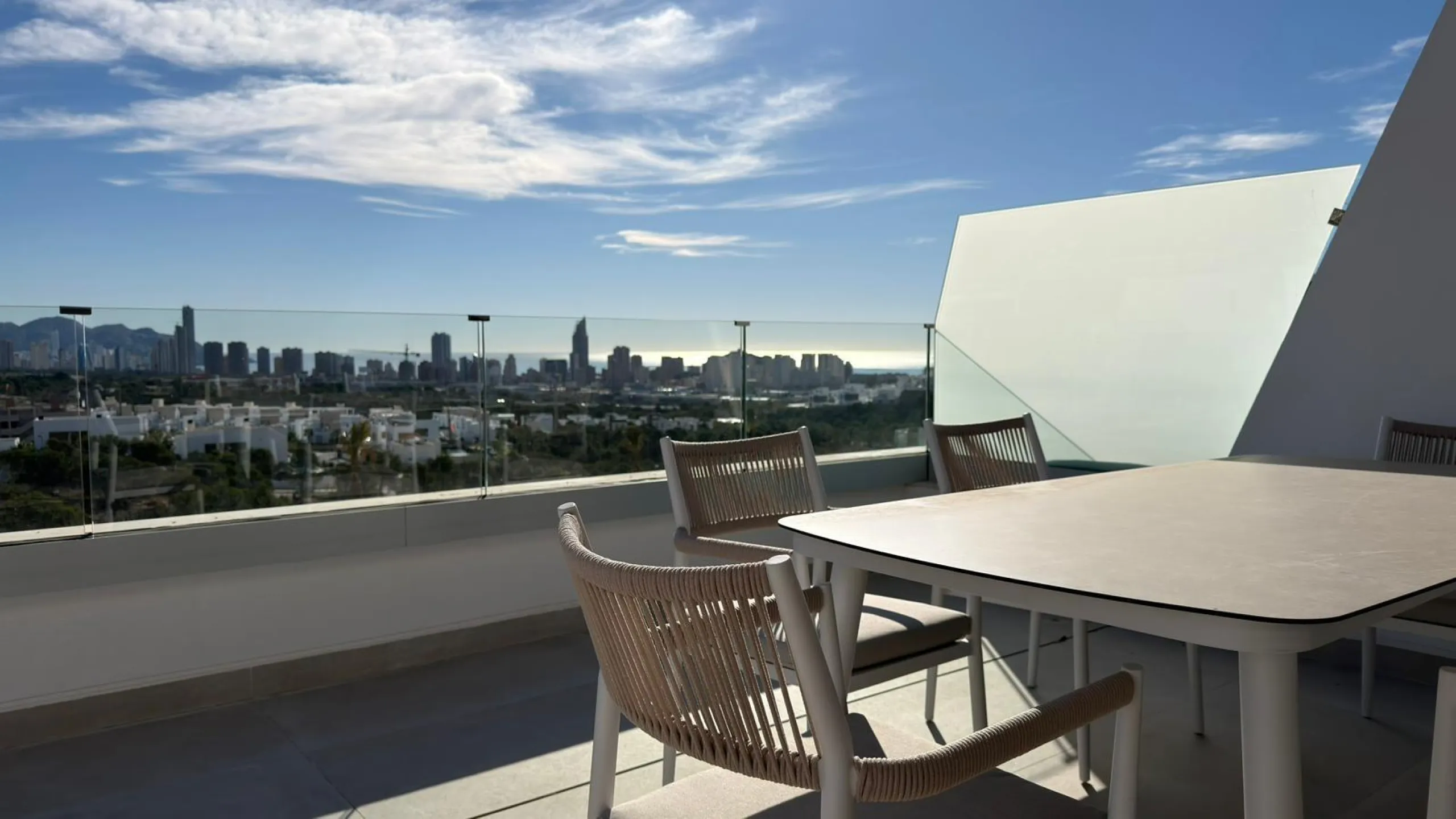 Espectacular apartamento en Camporrosso Serpentine con vistas al mar