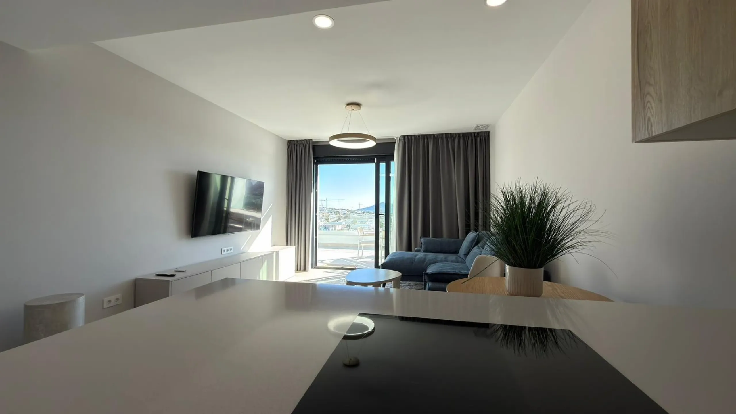Espectacular apartamento en Camporrosso Serpentine con vistas al mar