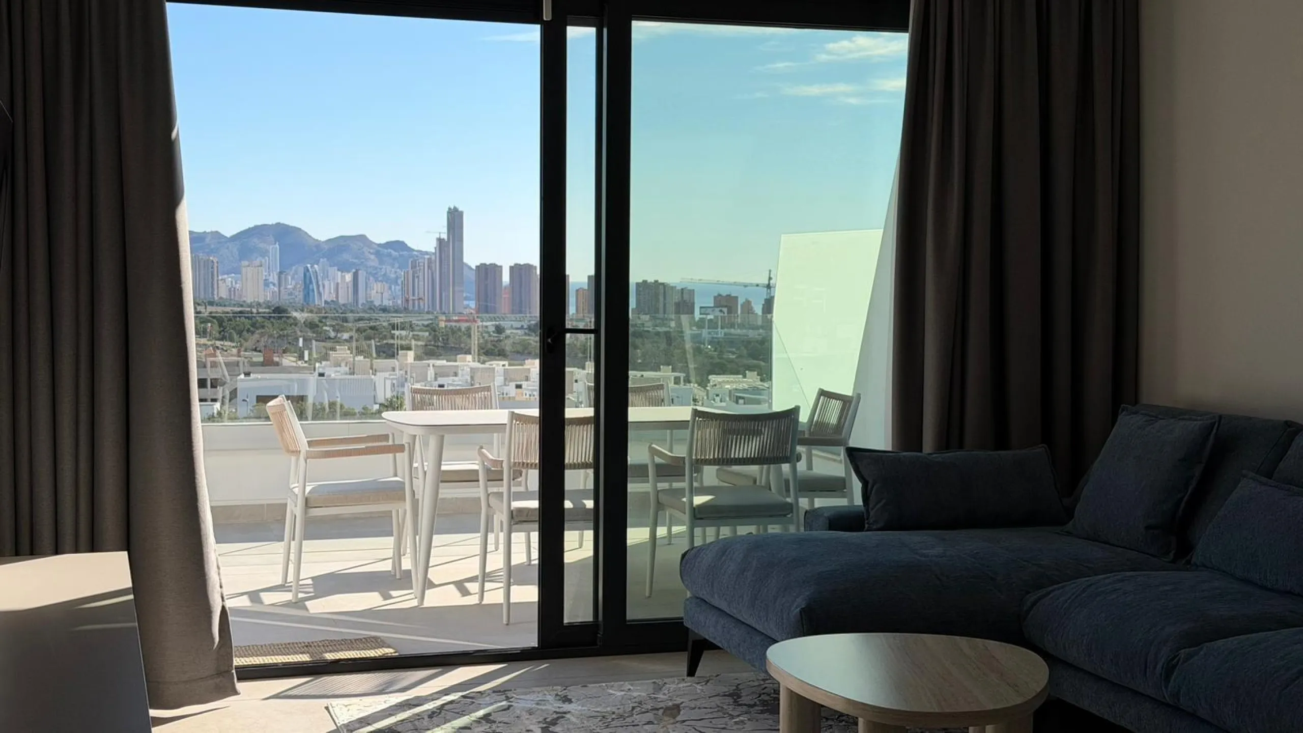 Espectacular apartamento en Camporrosso Serpentine con vistas al mar