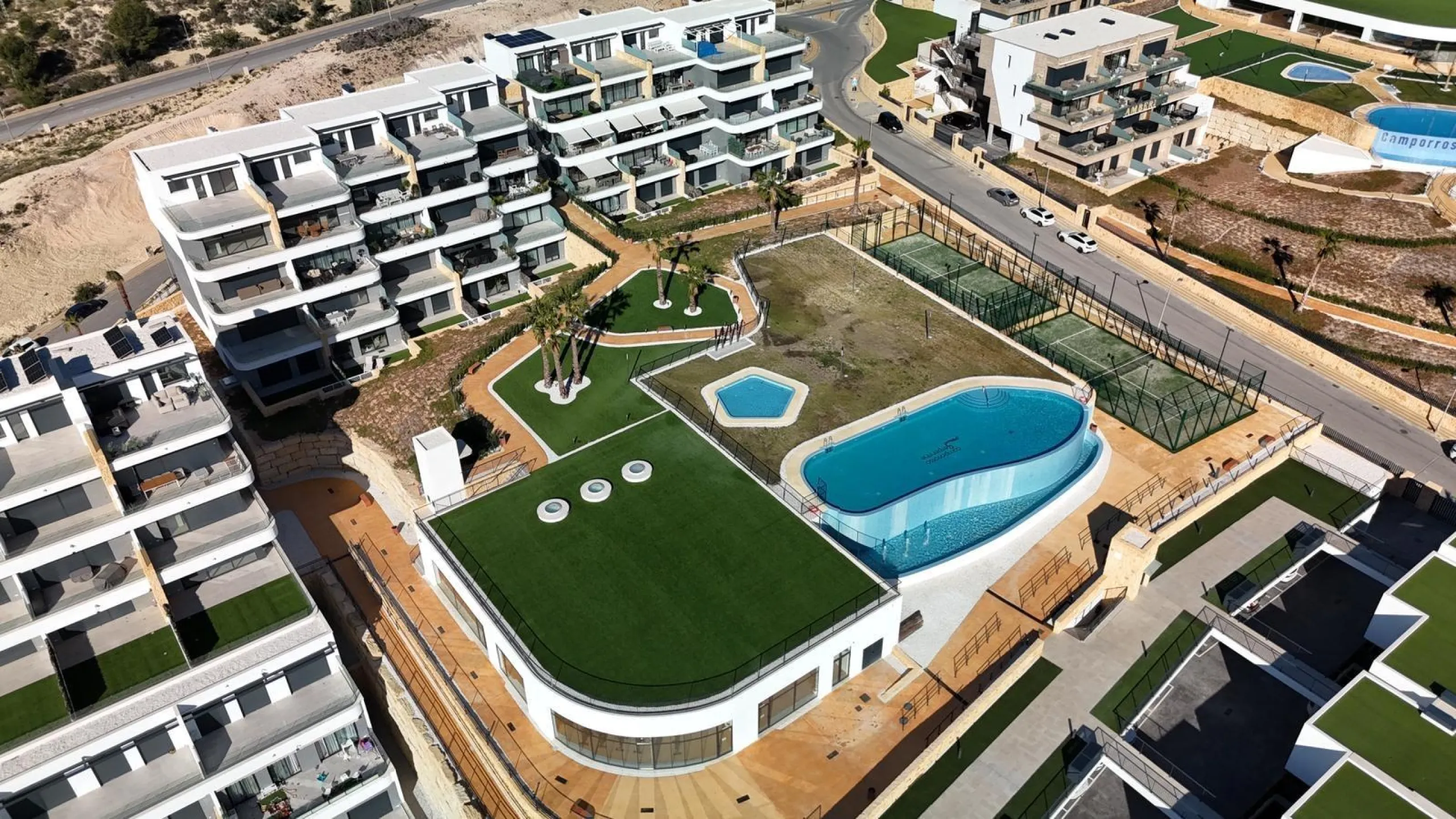 Espectacular apartamento en Camporrosso Serpentine con vistas al mar