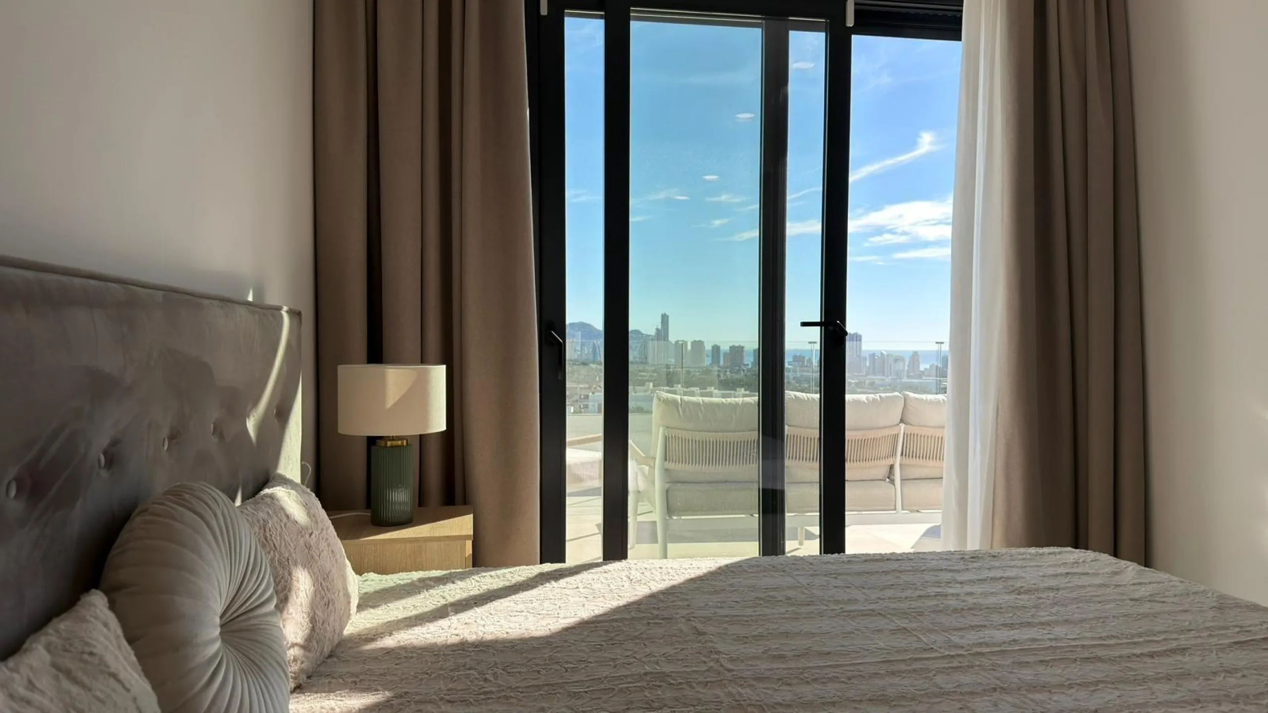 Espectacular apartamento en Camporrosso Serpentine con vistas al mar
