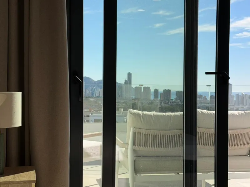 Espectacular apartamento en Camporrosso Serpentine con vistas al mar