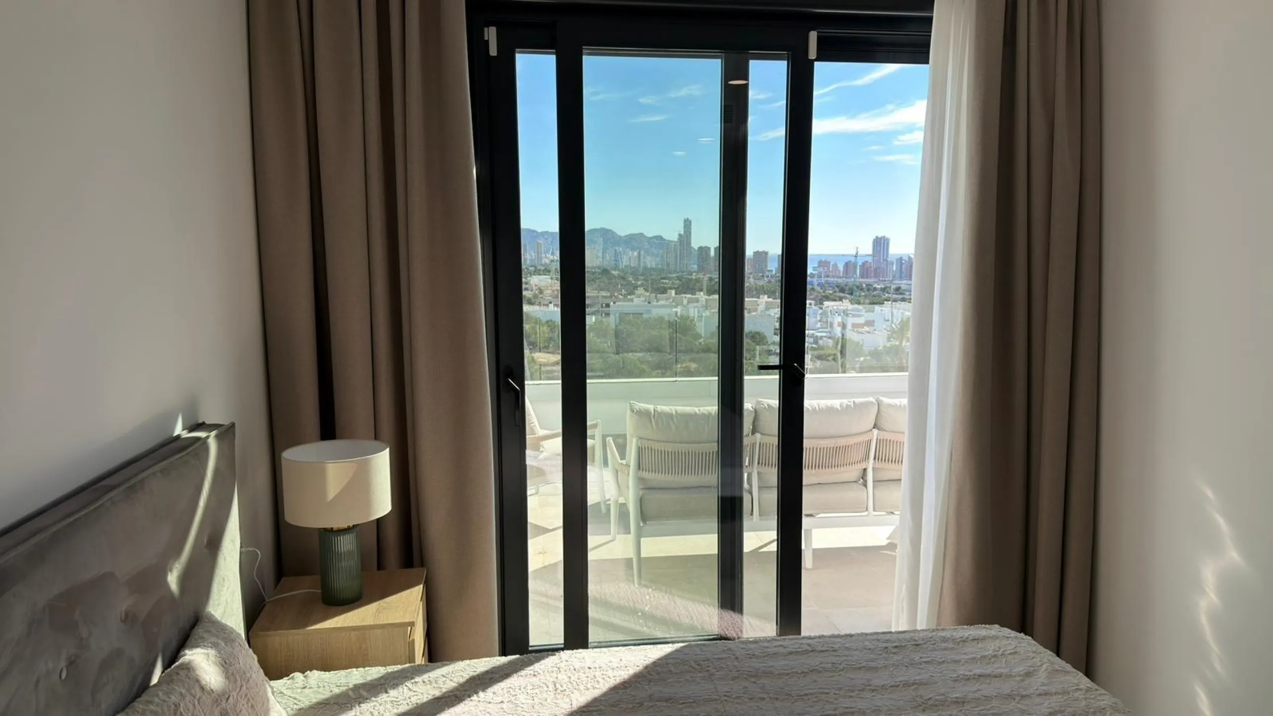 Espectacular apartamento en Camporrosso Serpentine con vistas al mar