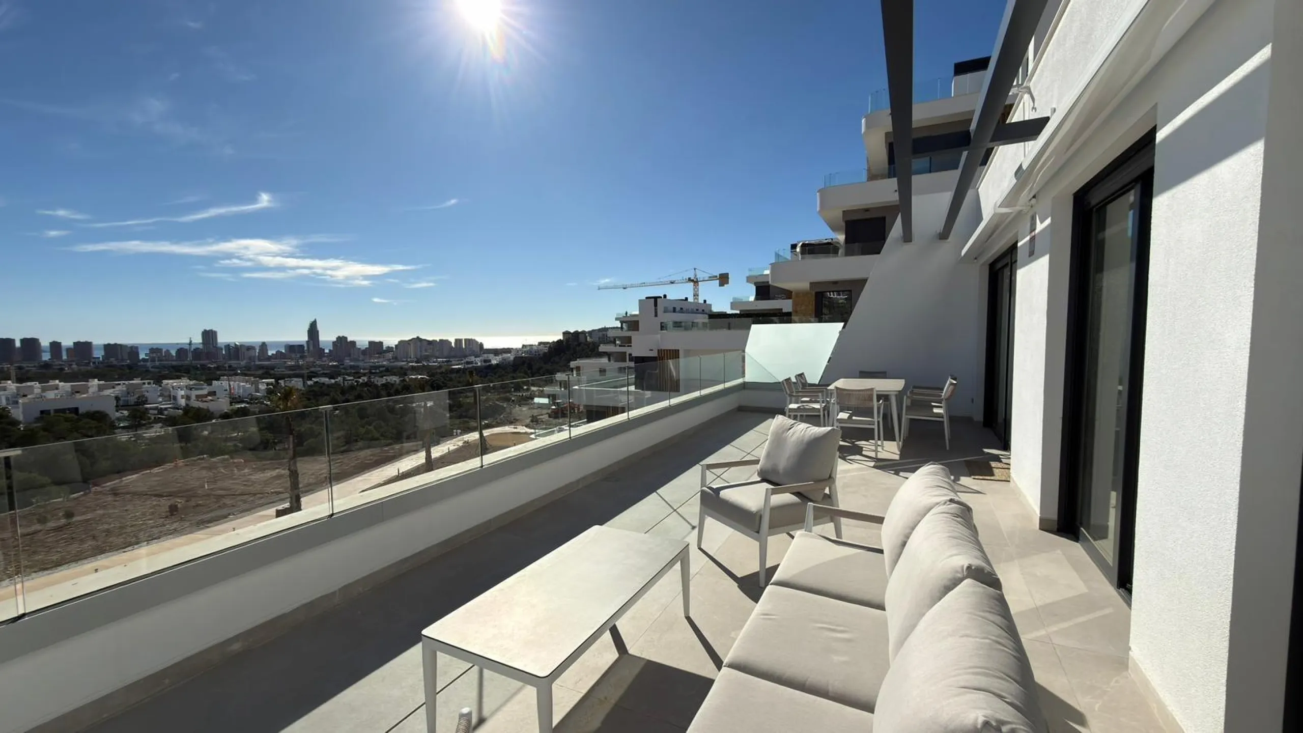 Espectacular apartamento en Camporrosso Serpentine con vistas al mar