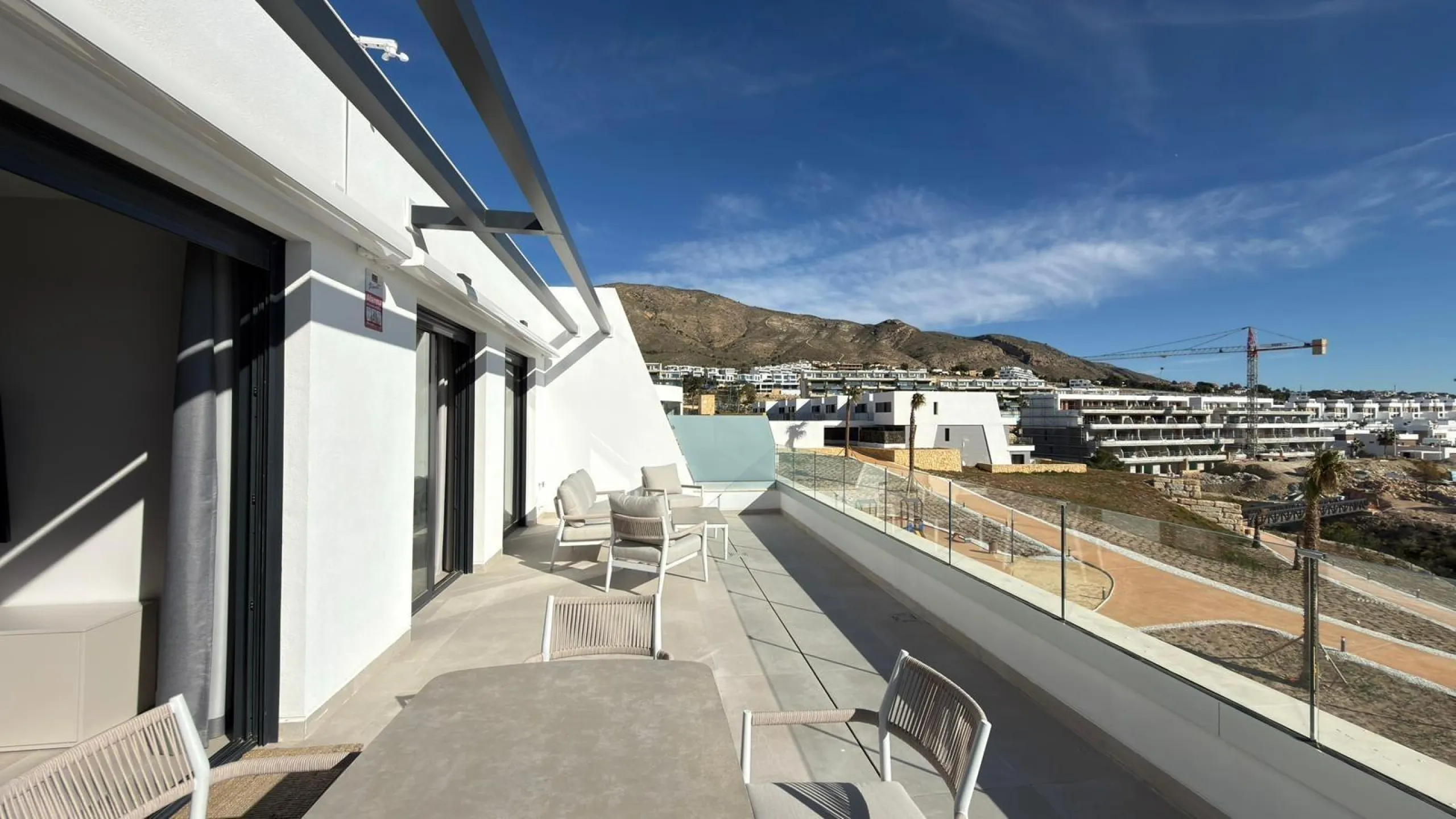 Espectacular apartamento en Camporrosso Serpentine con vistas al mar