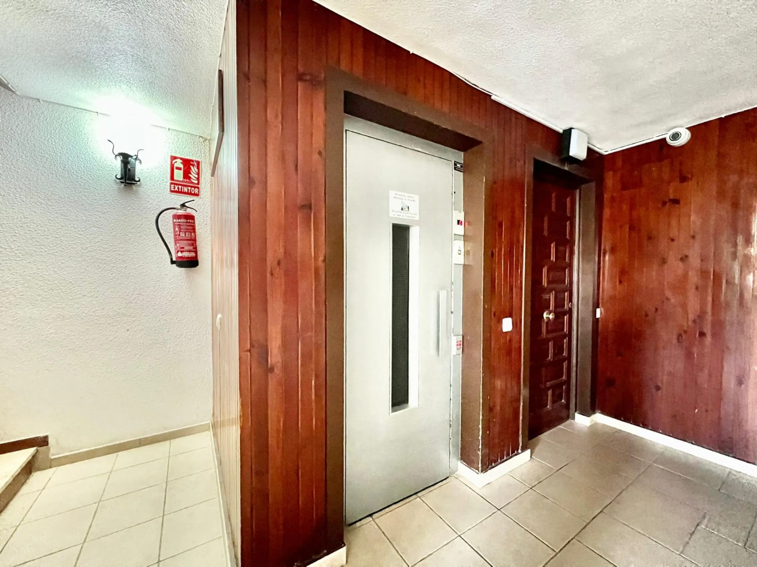 Charming West-Facing Apartment Near Playa del Cura in Torrevieja