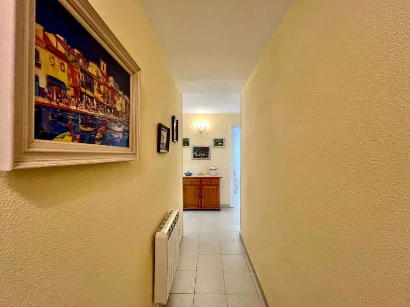 Charming West-Facing Apartment Near Playa del Cura in Torrevieja