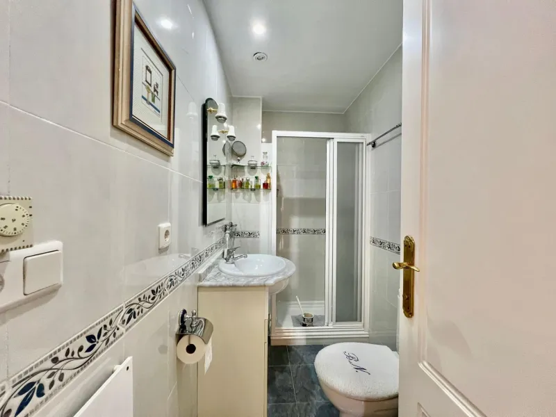 Charming West-Facing Apartment Near Playa del Cura in Torrevieja