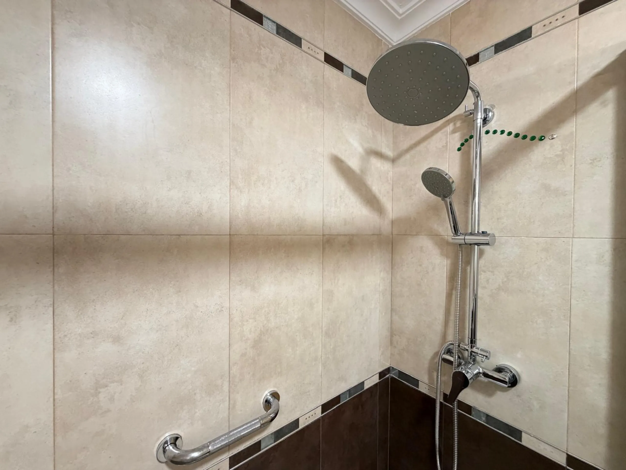 ESPECTACULAR APARTAMENTO CON VISTAS AL MAR A 150 METROS DE PLAYA DEL CURA Y CON 107 M2 DE SUPERFICIE. 3 DORM. 2 BAÑOS.
