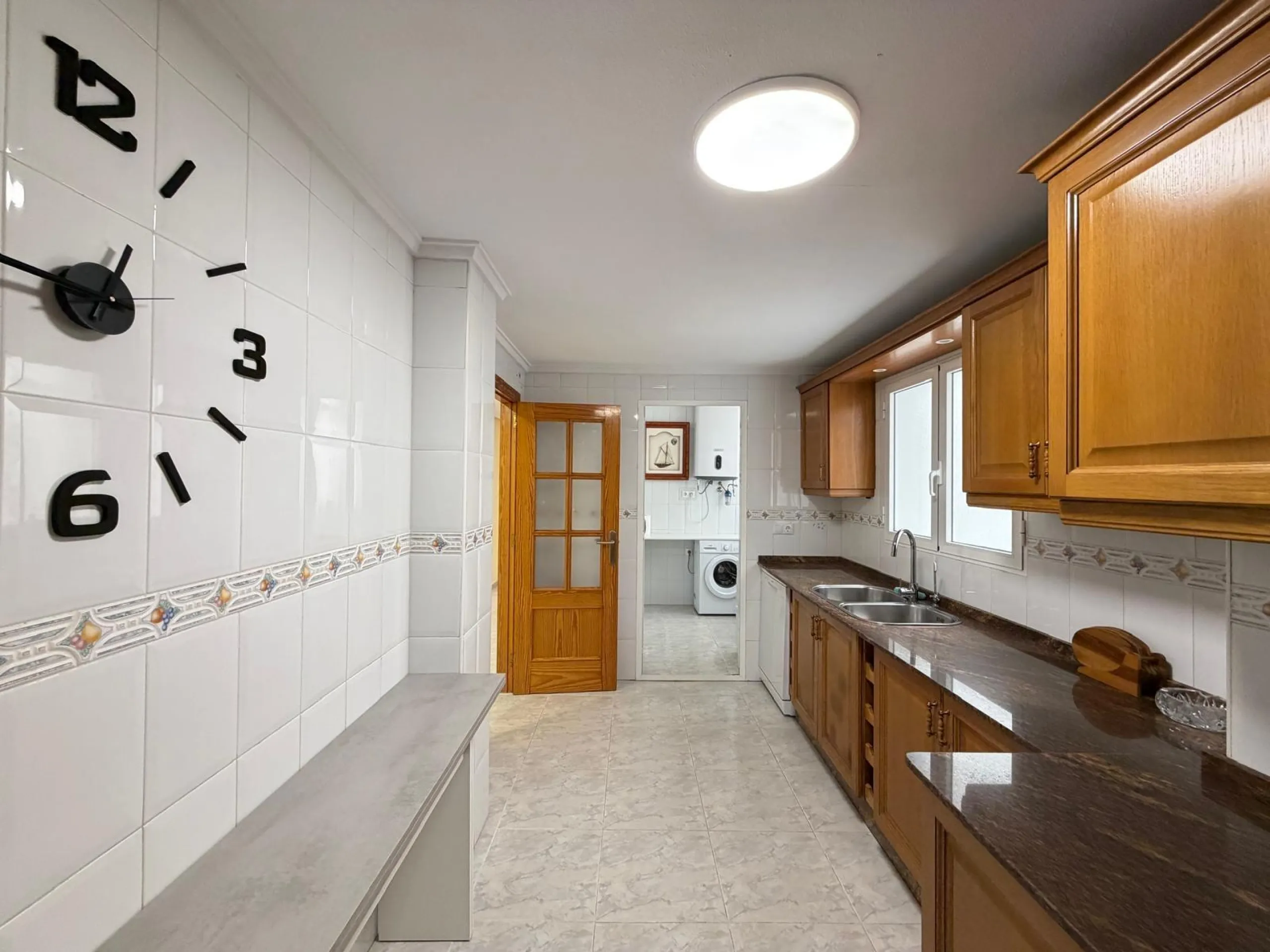 ESPECTACULAR APARTAMENTO CON VISTAS AL MAR A 150 METROS DE PLAYA DEL CURA Y CON 107 M2 DE SUPERFICIE. 3 DORM. 2 BAÑOS.