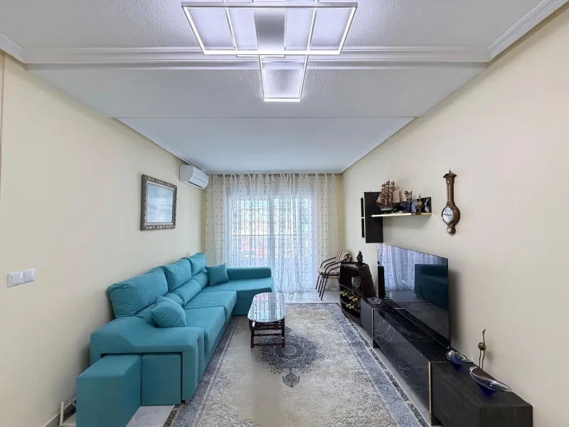ESPECTACULAR APARTAMENTO CON VISTAS AL MAR A 150 METROS DE PLAYA DEL CURA Y CON 107 M2 DE SUPERFICIE. 3 DORM. 2 BAÑOS.