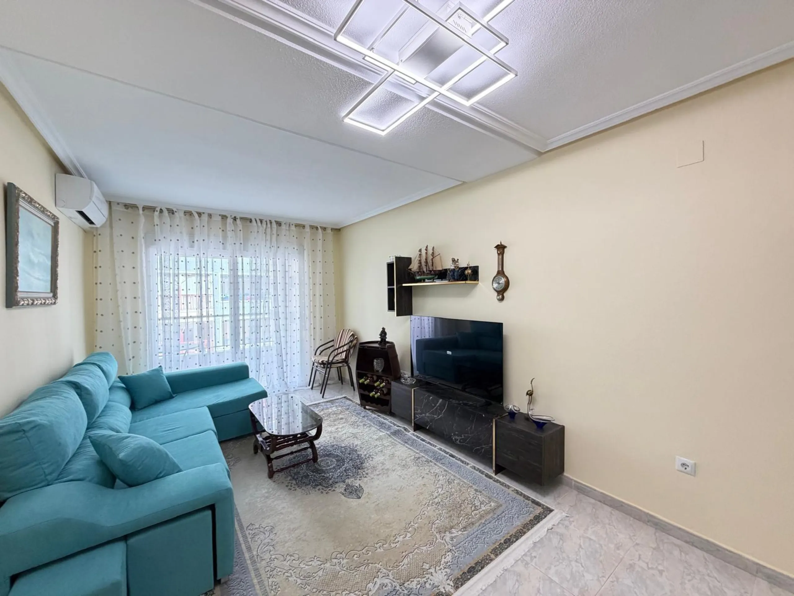 ESPECTACULAR APARTAMENTO CON VISTAS AL MAR A 150 METROS DE PLAYA DEL CURA Y CON 107 M2 DE SUPERFICIE. 3 DORM. 2 BAÑOS.