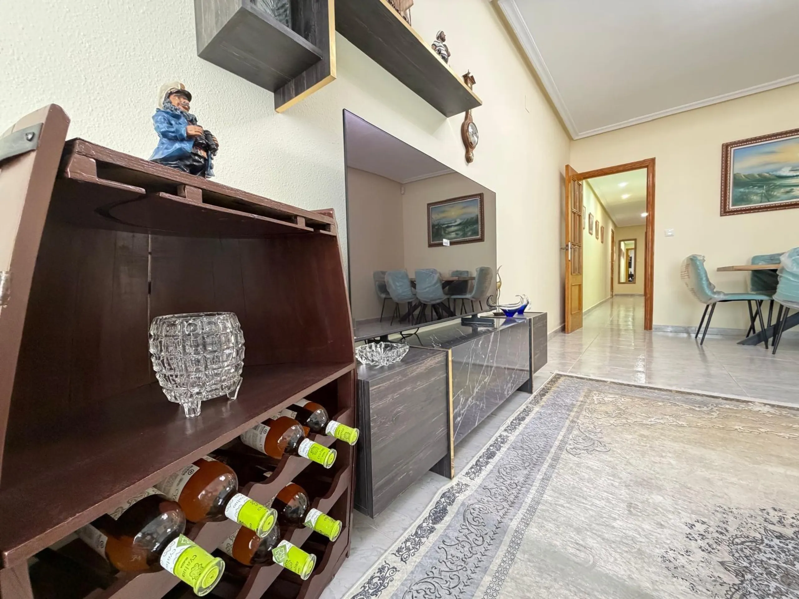 ESPECTACULAR APARTAMENTO CON VISTAS AL MAR A 150 METROS DE PLAYA DEL CURA Y CON 107 M2 DE SUPERFICIE. 3 DORM. 2 BAÑOS.