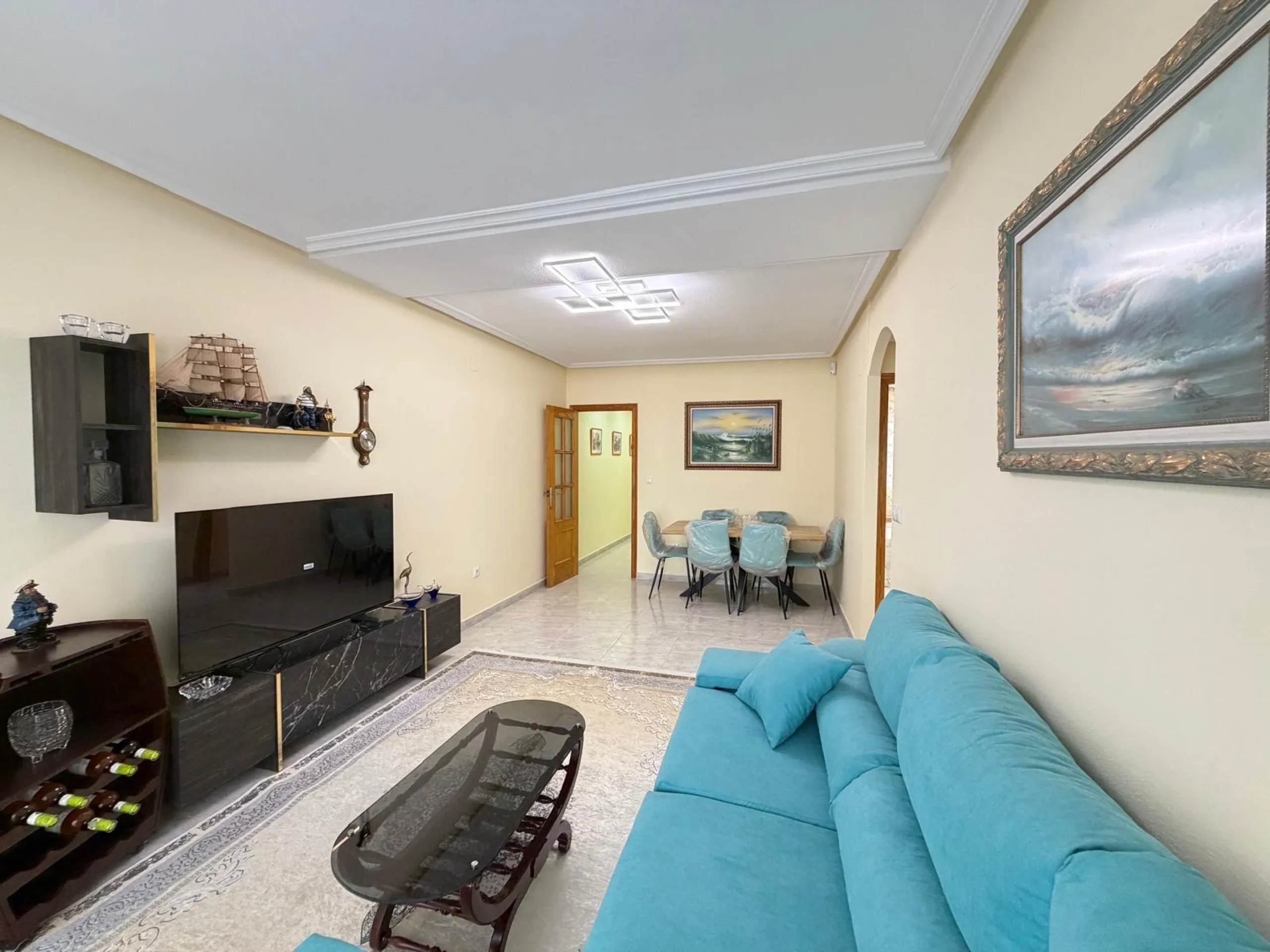 ESPECTACULAR APARTAMENTO CON VISTAS AL MAR A 150 METROS DE PLAYA DEL CURA Y CON 107 M2 DE SUPERFICIE. 3 DORM. 2 BAÑOS.