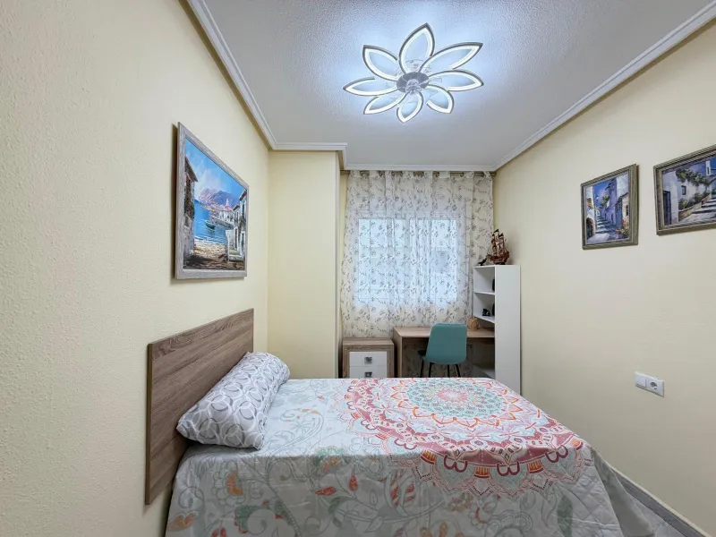 ESPECTACULAR APARTAMENTO CON VISTAS AL MAR A 150 METROS DE PLAYA DEL CURA Y CON 107 M2 DE SUPERFICIE. 3 DORM. 2 BAÑOS.
