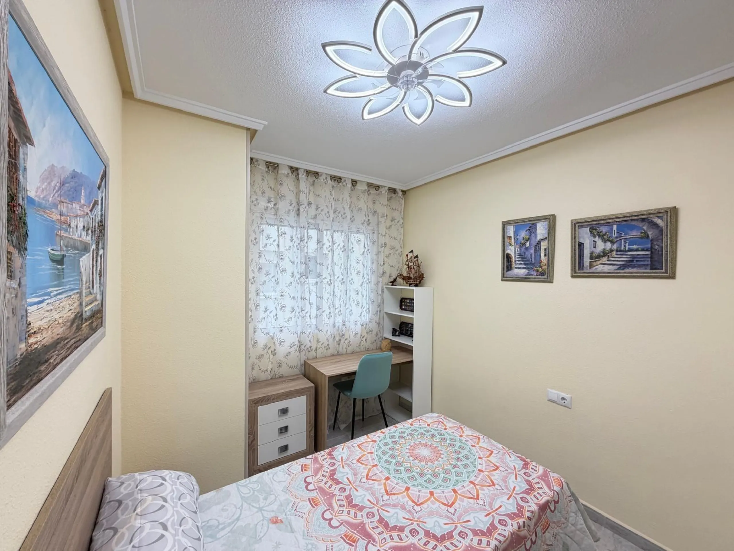 ESPECTACULAR APARTAMENTO CON VISTAS AL MAR A 150 METROS DE PLAYA DEL CURA Y CON 107 M2 DE SUPERFICIE. 3 DORM. 2 BAÑOS.