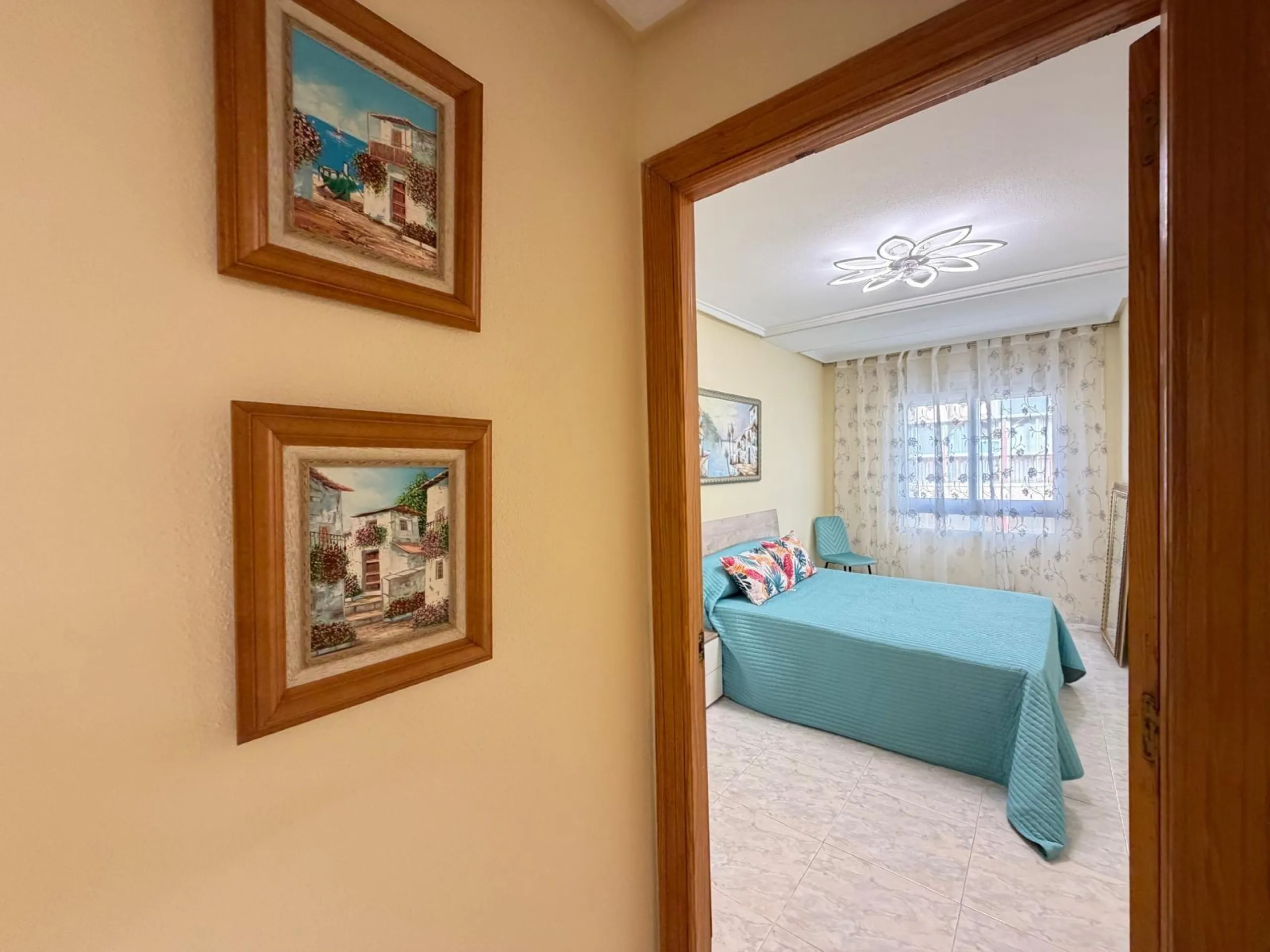 ESPECTACULAR APARTAMENTO CON VISTAS AL MAR A 150 METROS DE PLAYA DEL CURA Y CON 107 M2 DE SUPERFICIE. 3 DORM. 2 BAÑOS.