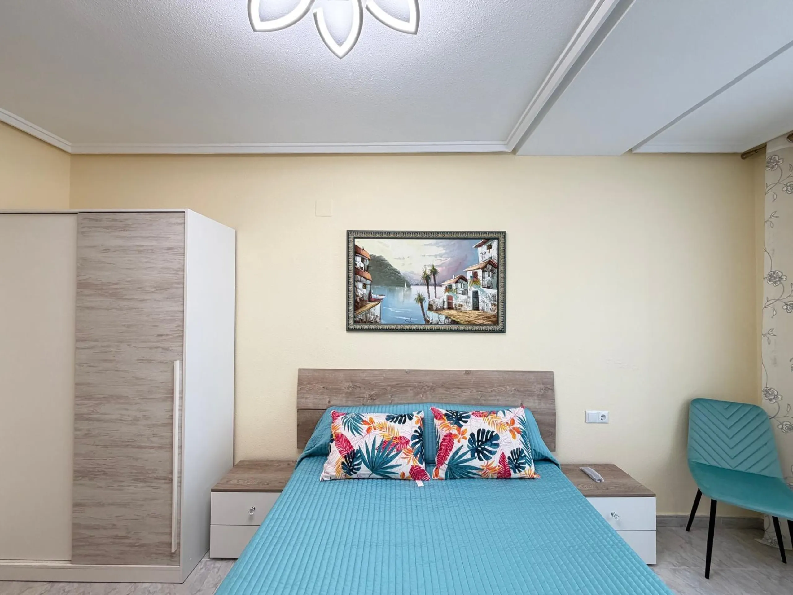 ESPECTACULAR APARTAMENTO CON VISTAS AL MAR A 150 METROS DE PLAYA DEL CURA Y CON 107 M2 DE SUPERFICIE. 3 DORM. 2 BAÑOS.
