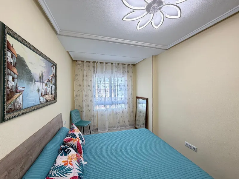 ESPECTACULAR APARTAMENTO CON VISTAS AL MAR A 150 METROS DE PLAYA DEL CURA Y CON 107 M2 DE SUPERFICIE. 3 DORM. 2 BAÑOS.