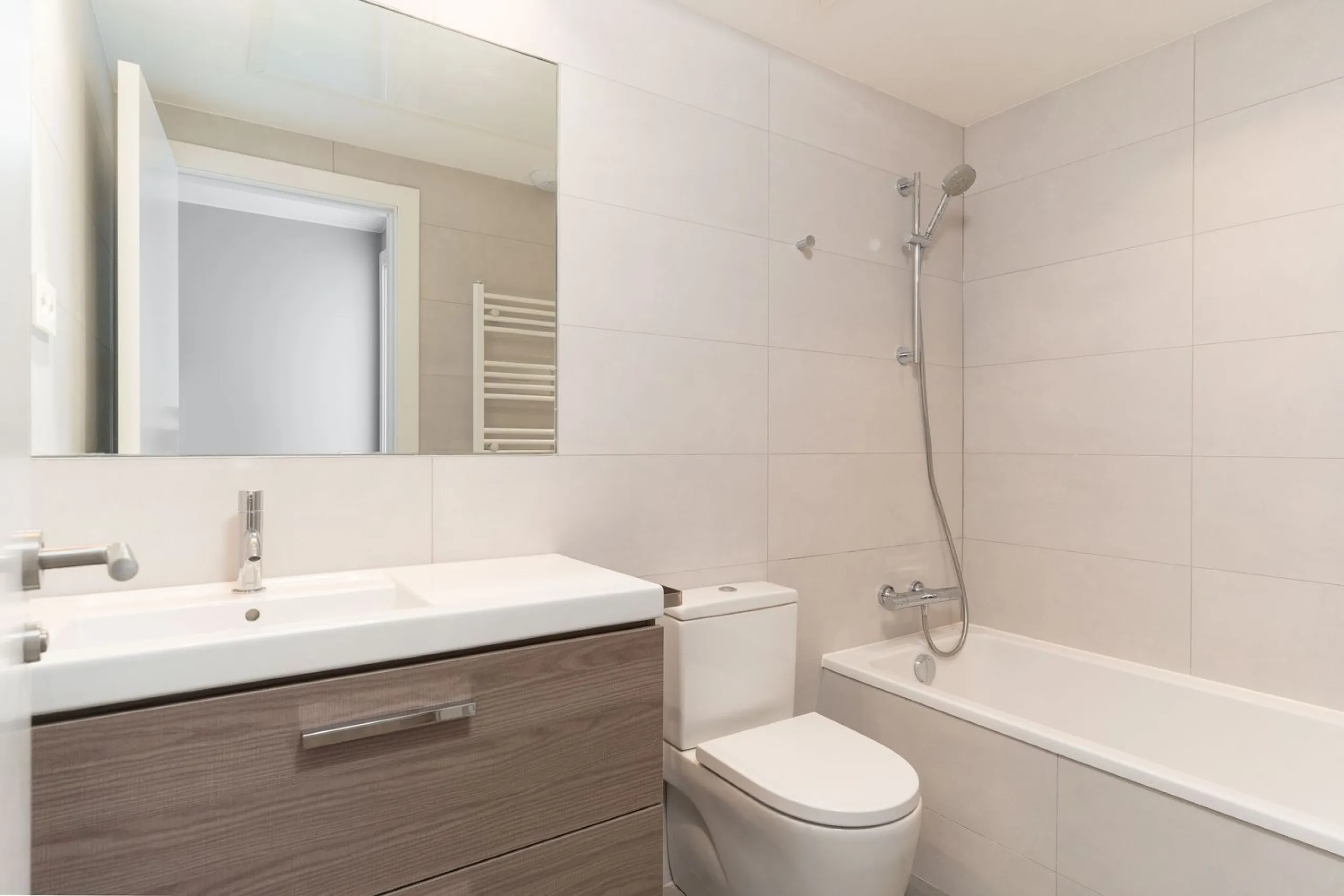 Marenostrum Residential Complex in Badalona, Just 3 km from Barcelona