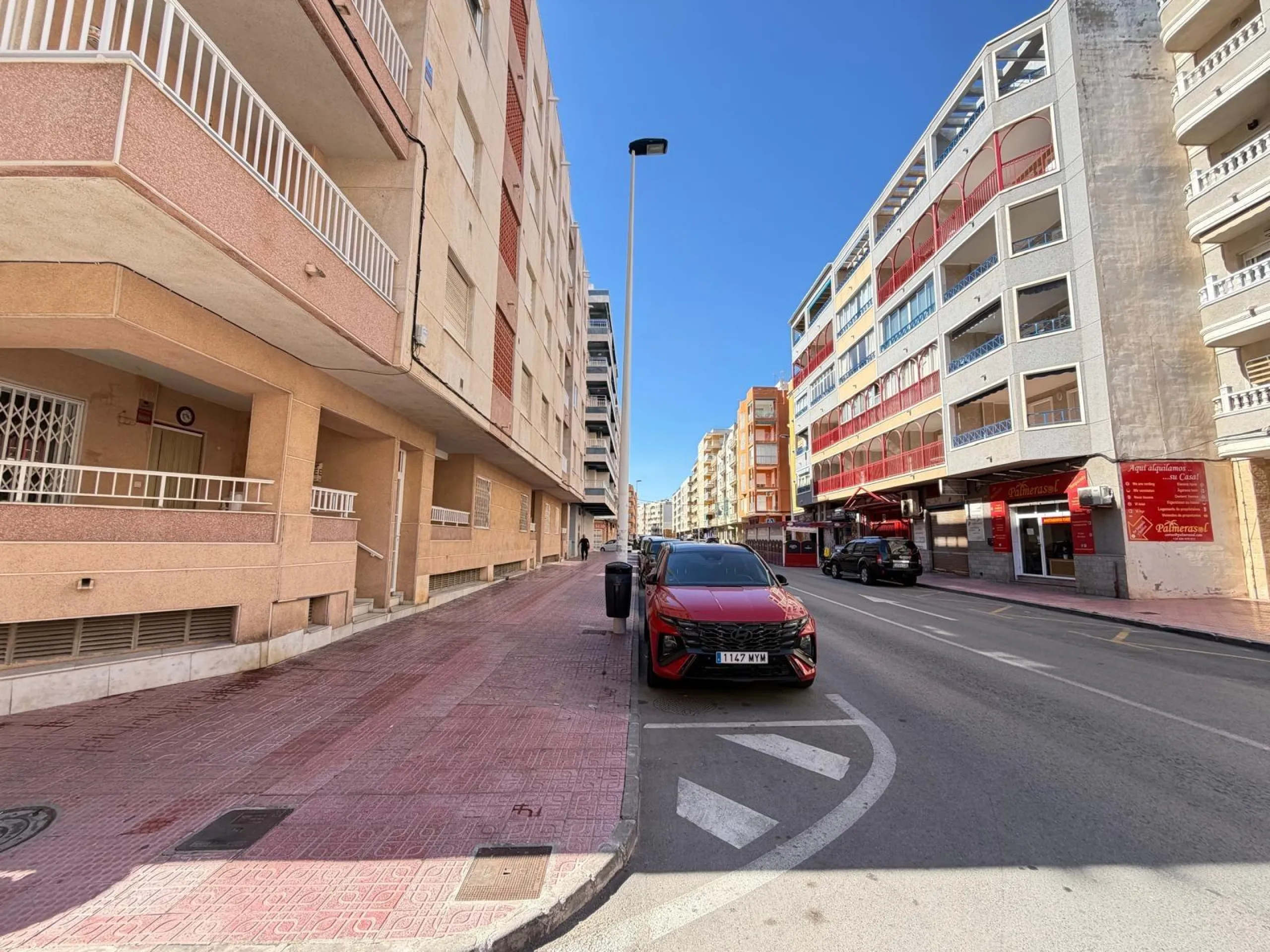 ESPECTACULAR APARTAMENTO CON VISTAS AL MAR A 150 METROS DE PLAYA DEL CURA Y CON 107 M2 DE SUPERFICIE. 3 DORM. 2 BAÑOS.