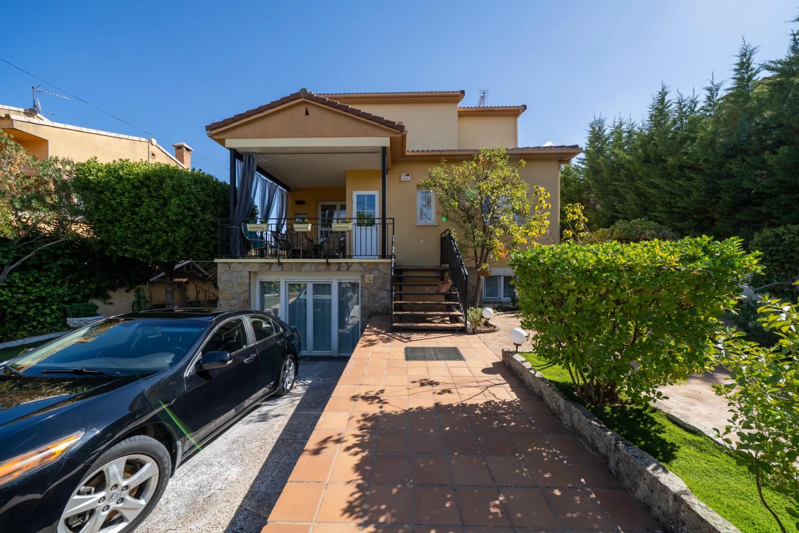 CHALET INDEPENDIENTE EN SAN MARTÍN DE VALDEIGLESIAS, MADRID